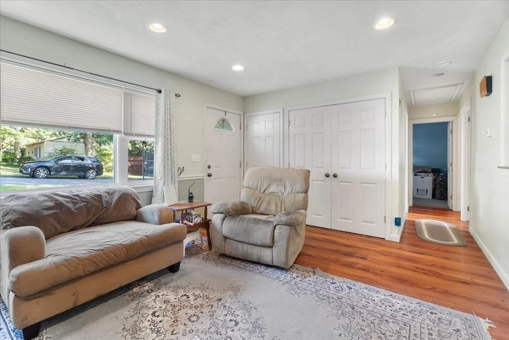 Photo of 18 Evergreen Rd