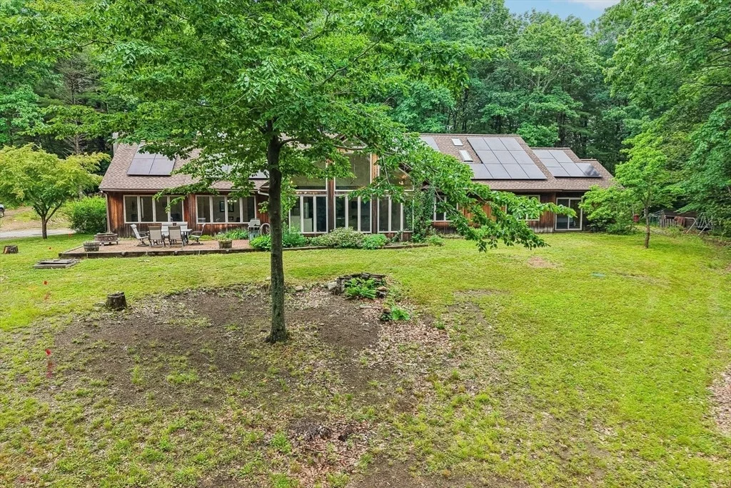 Photo of 76 Foster Rd