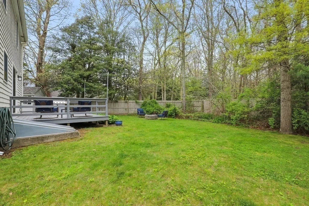 Photo of 5 Deerfield Rd