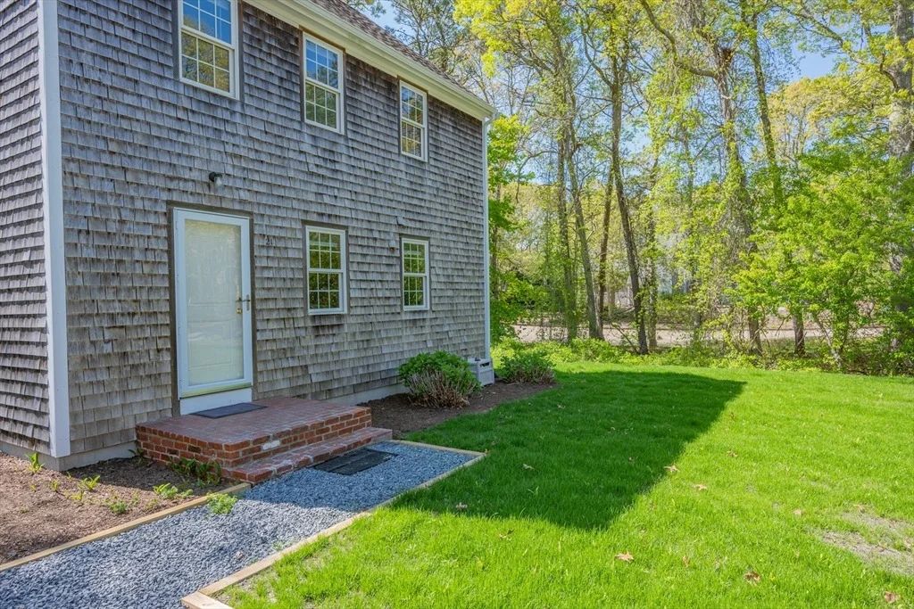 Photo of 21 2nd St