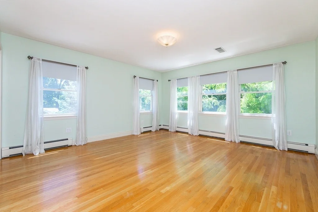 Photo of 133 Concord Rd