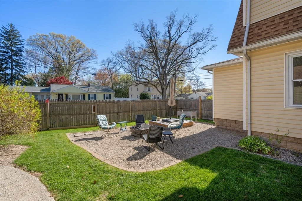 Photo of 217 Ellsworth Ave
