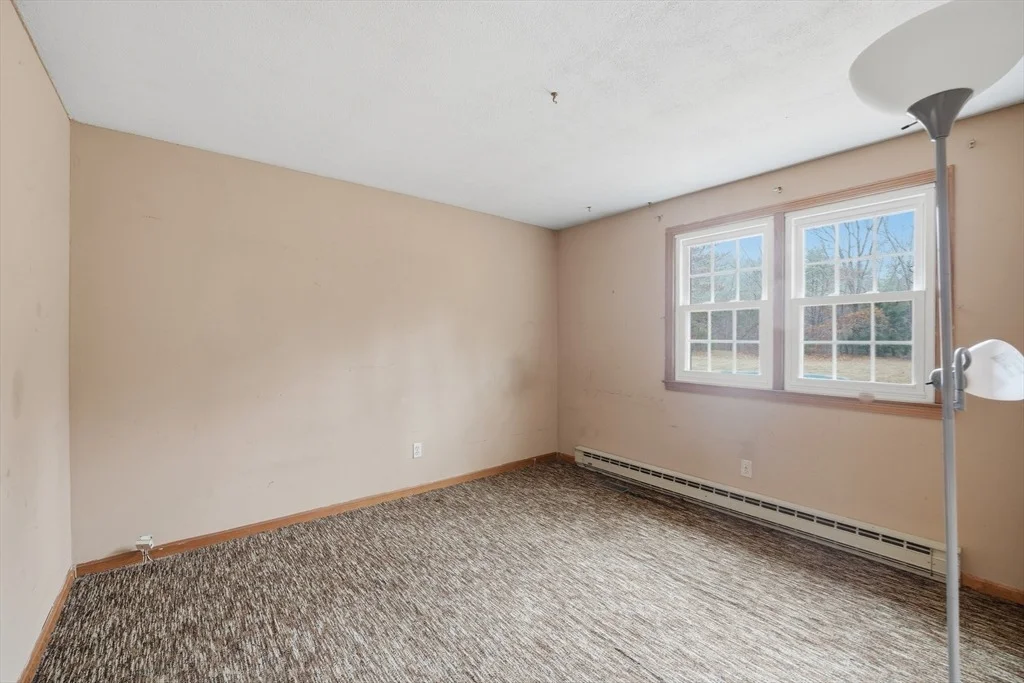 Photo of 8 Metacomet Cir