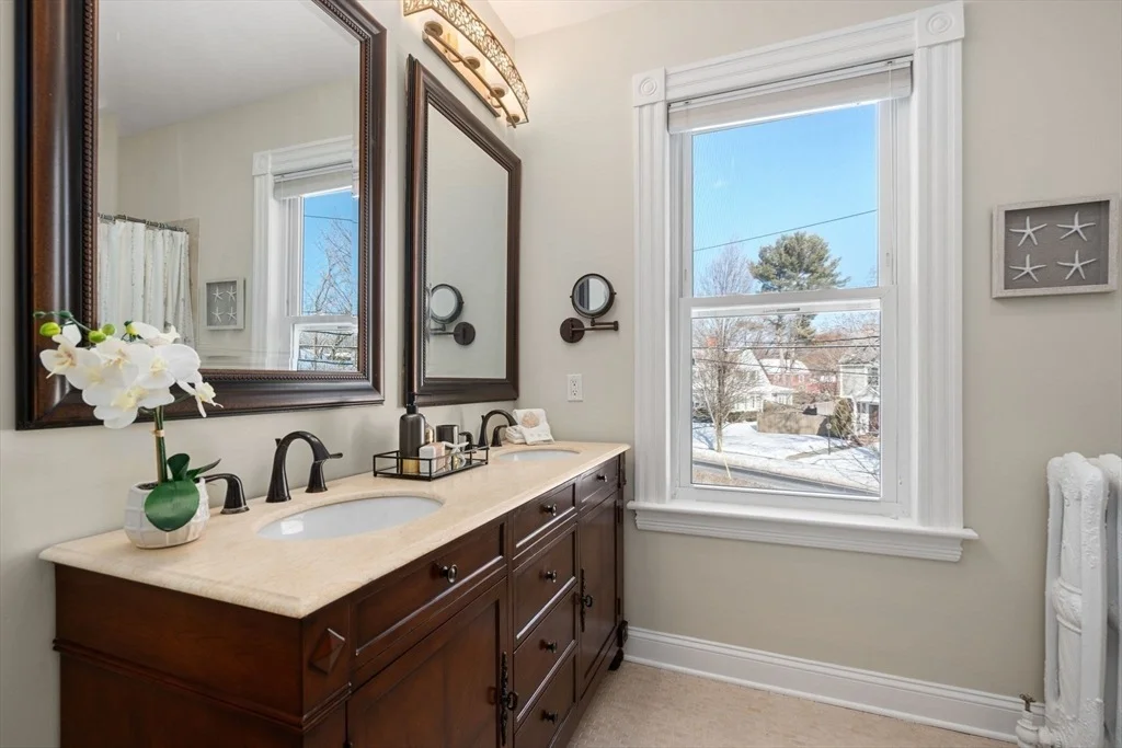 Photo of 75 Elm Street