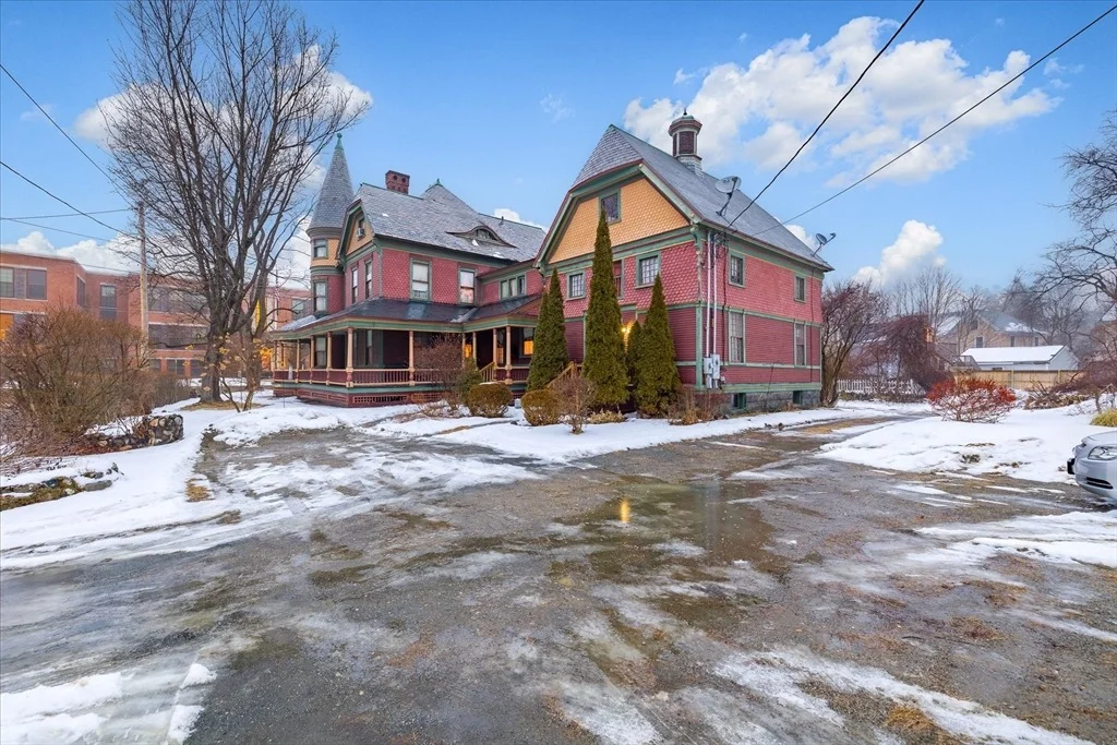 Photo of 503 School St