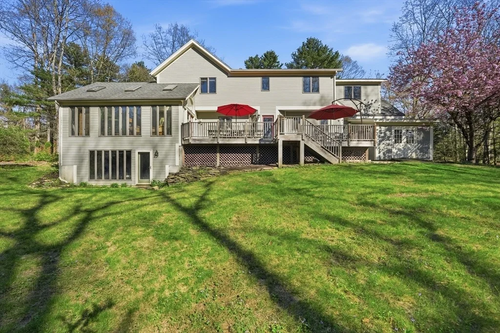 Photo of 28 Trillium Way