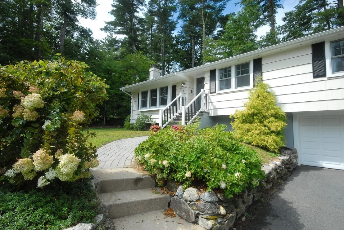 Photo of 1 Duggan Rd