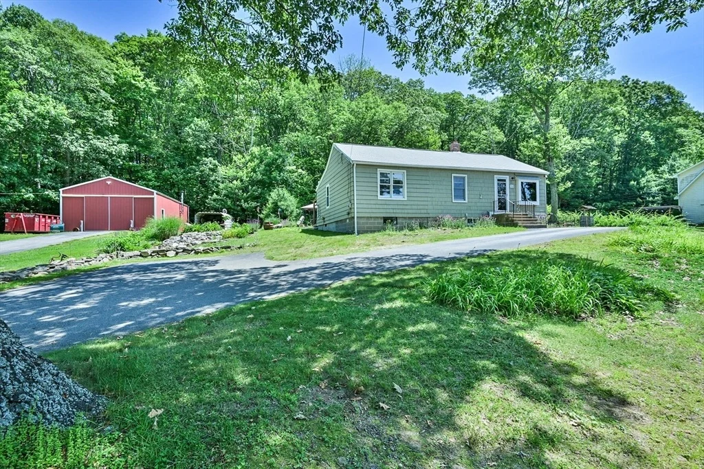 Photo of 161 Gore Rd
