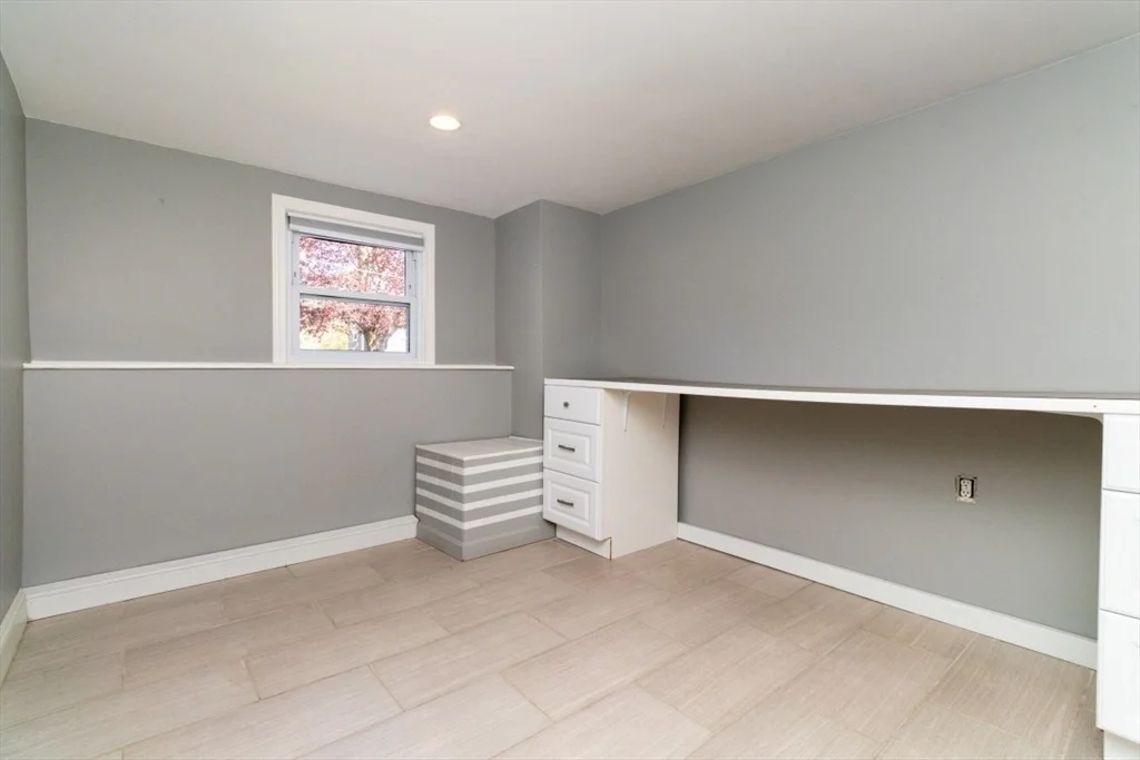 Photo of 4 Clearview Dr