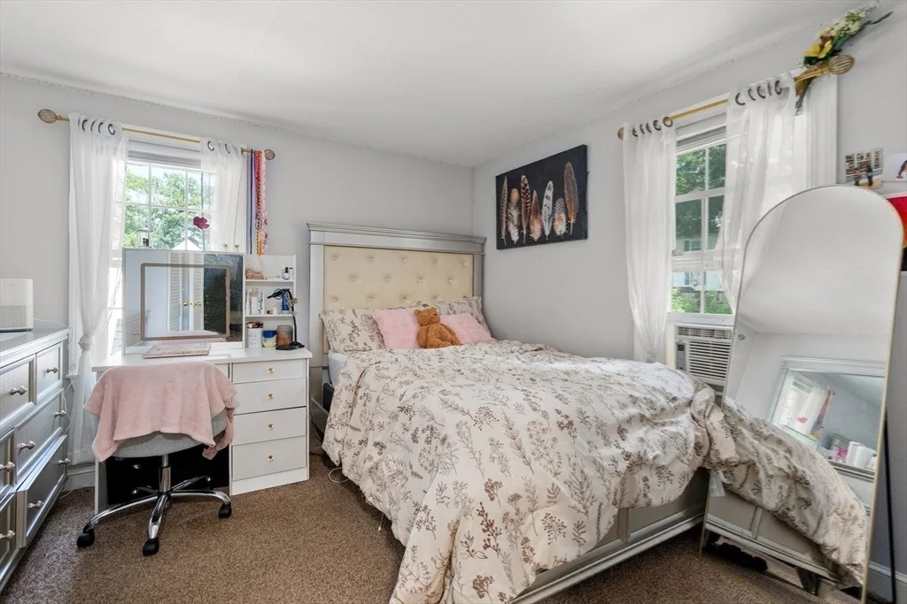 Photo of 423 Tiffany St