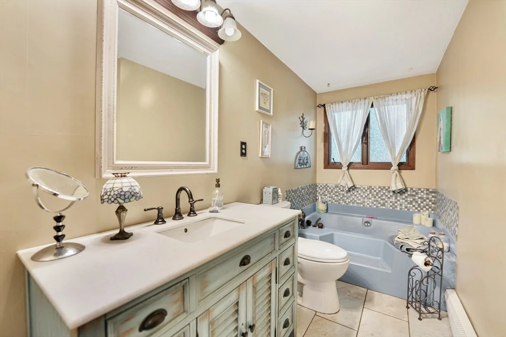 Photo of 21 Windsor Dr.