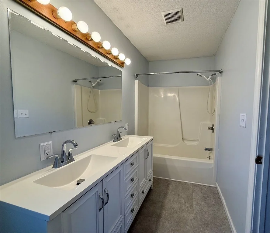 Photo of 169 Sheffield Drive