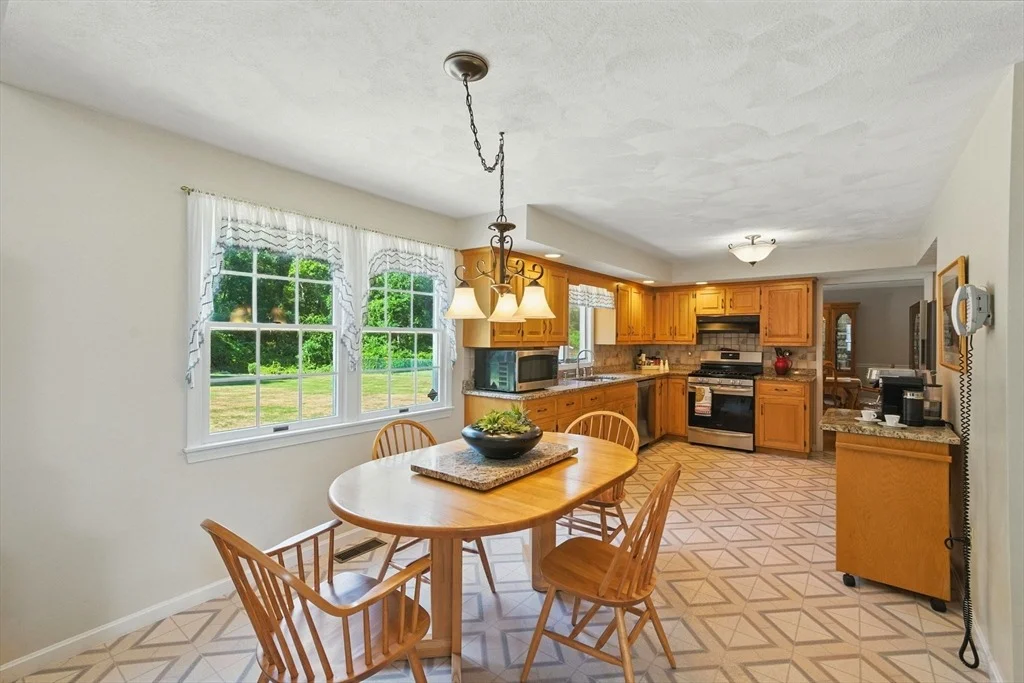 Photo of 8 Eisenhaure Lane