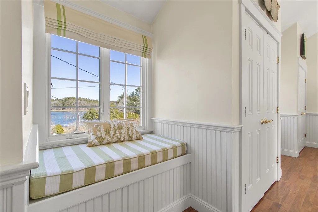 Photo of 9 Fabyan Way