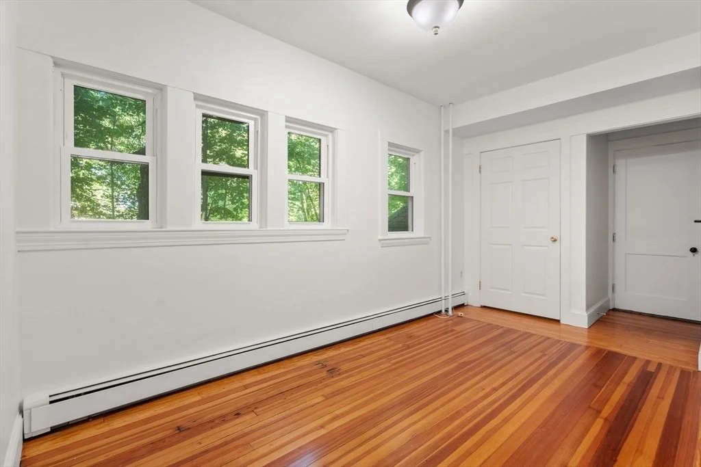 Photo of 9-11 Hampden Street
