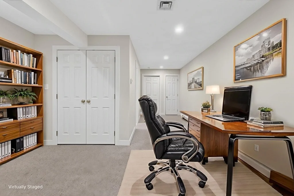 Photo of 3 Worthington Green