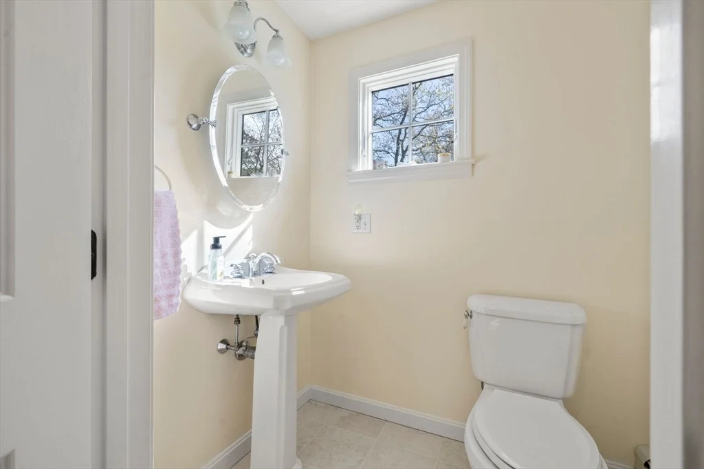Photo of 20 Truman Ln