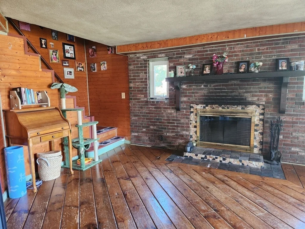 Photo of 48 Captain Courtois Dr