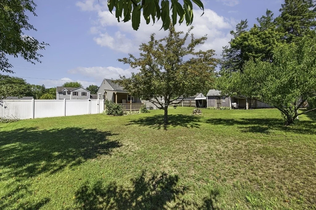 Photo of 133 Denwall Dr