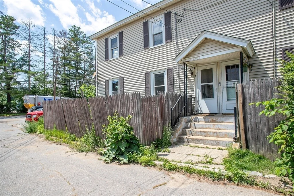Photo of 7 Cedar St