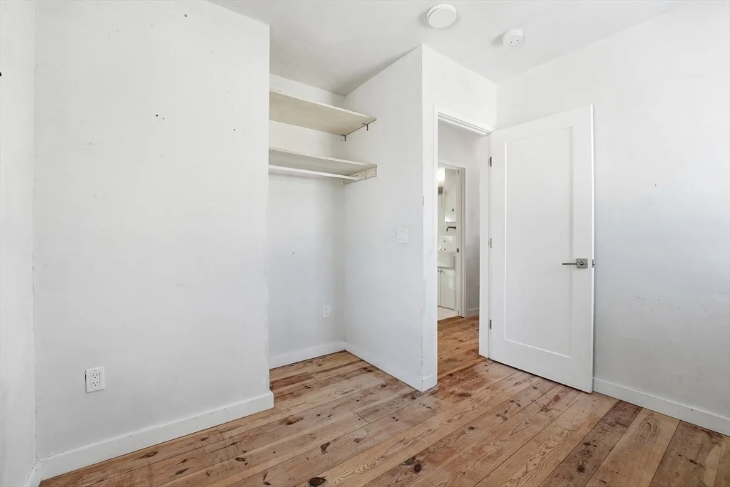 Photo of 2 Juniper St