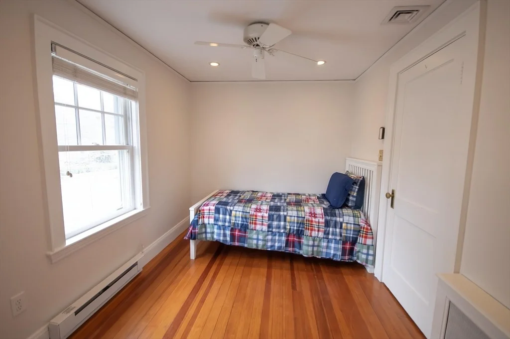 Photo of 403 Common St.