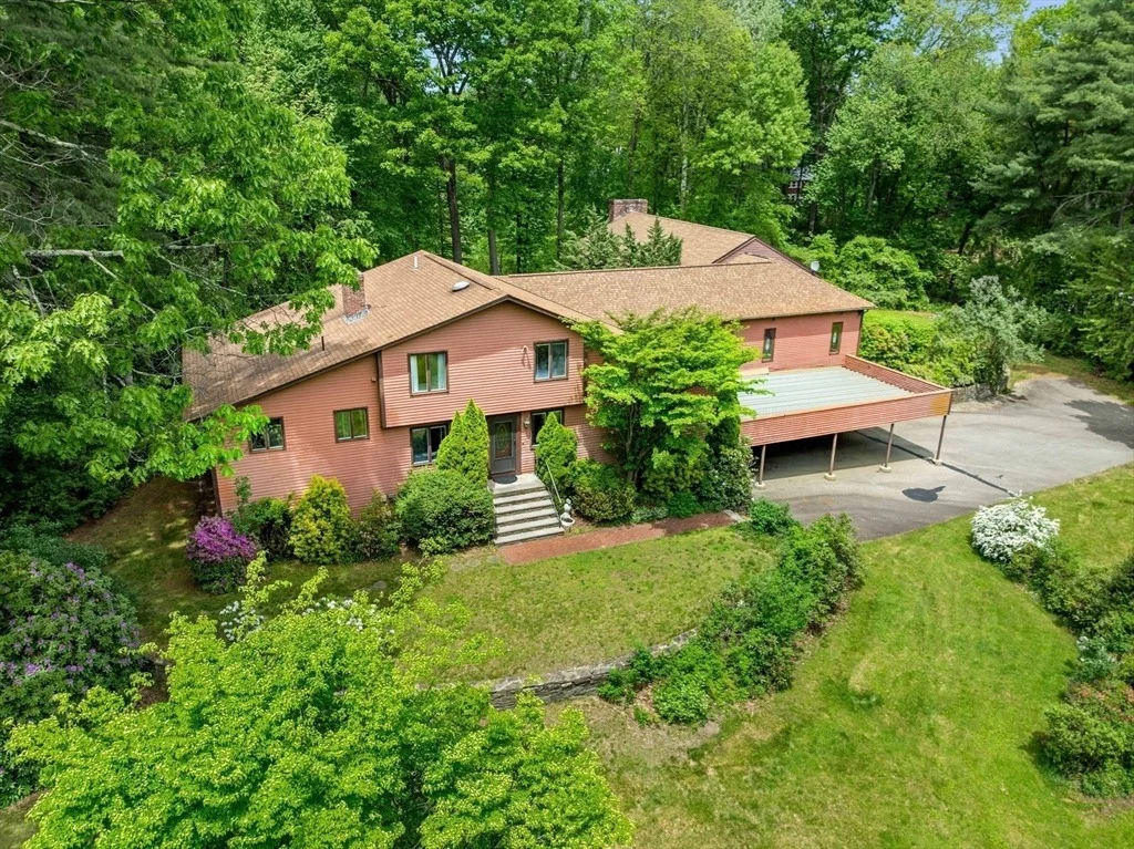 Photo of 29 Pine Ridge Rd