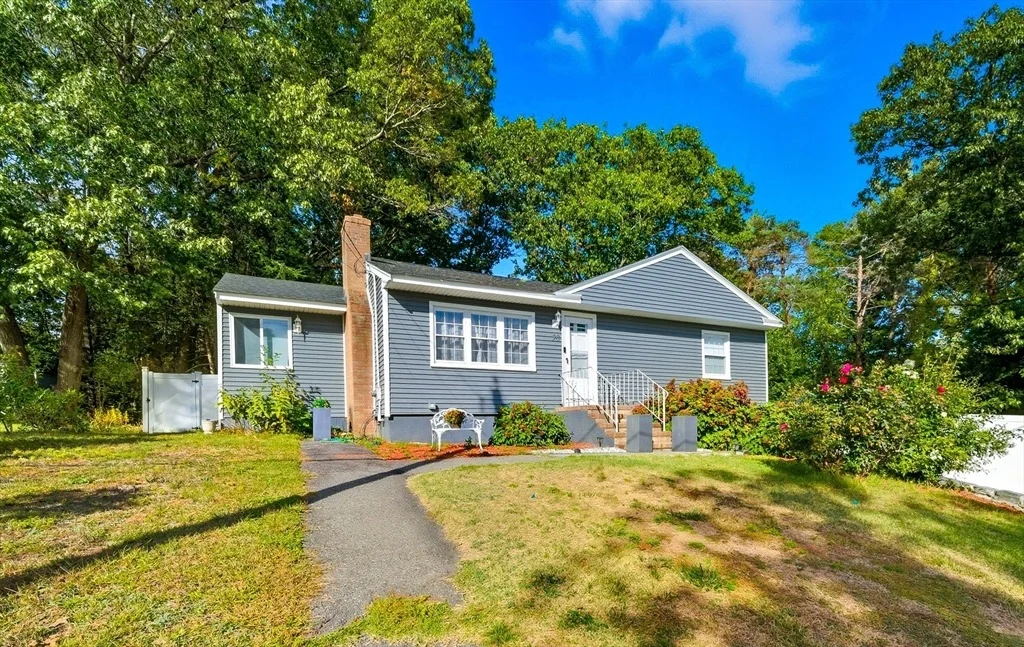 Photo of 20 Oakhill Dr