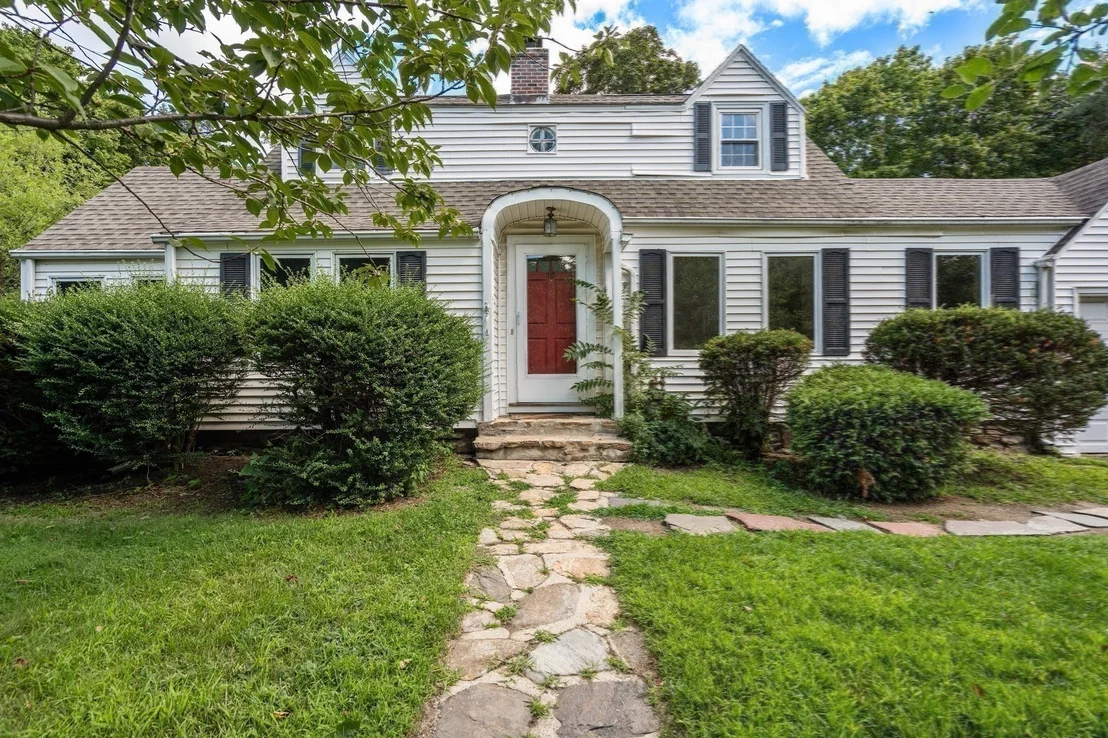 Photo of 515 Lake Avenue