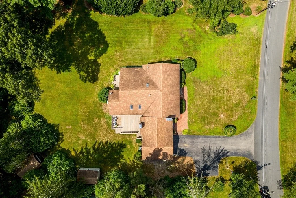 Photo of 6 Hillside Dr