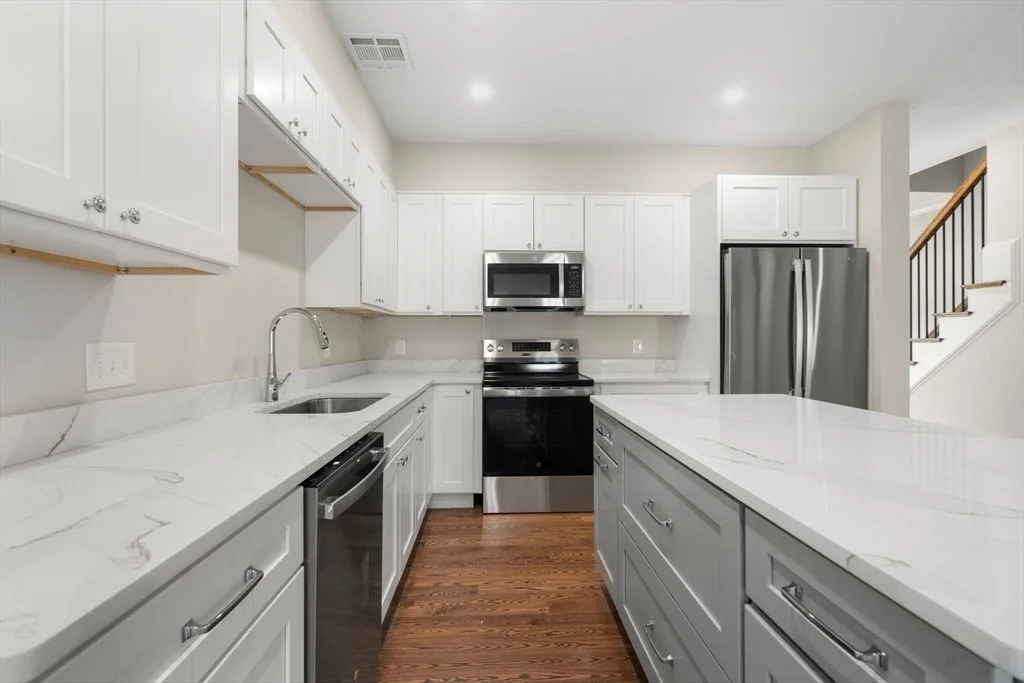 Photo of 10 Danielles Way
