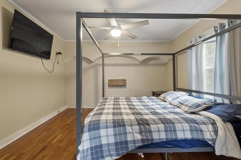 Photo of 101 Starrett Ave