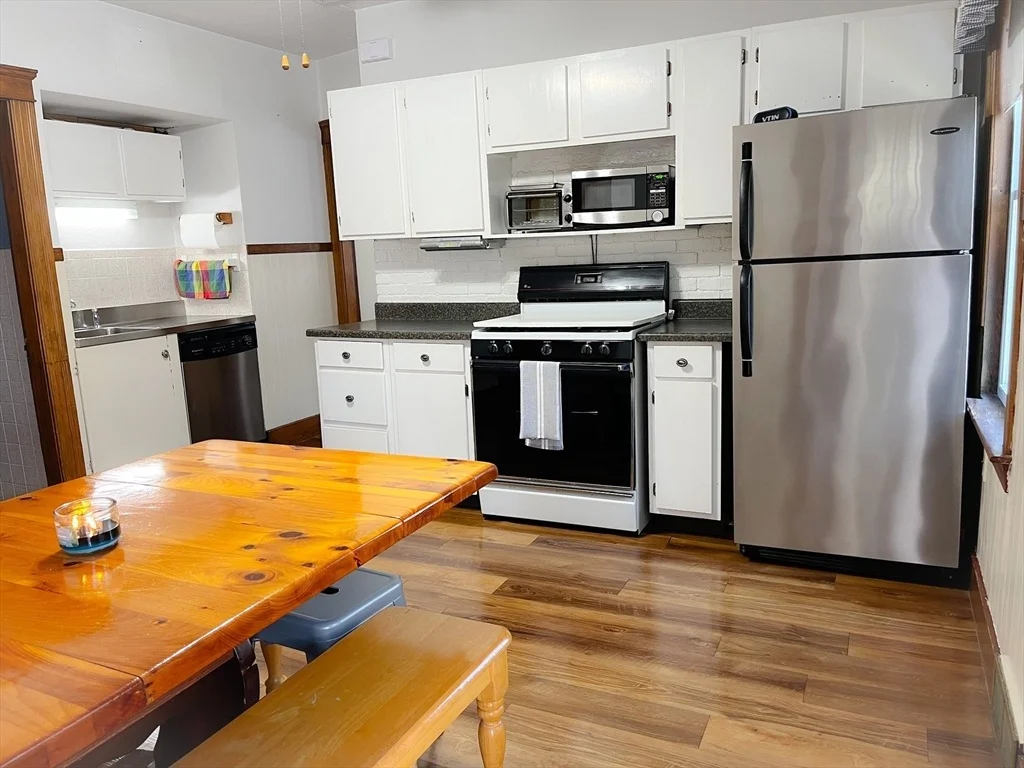 Photo of 47 Housatonic Street