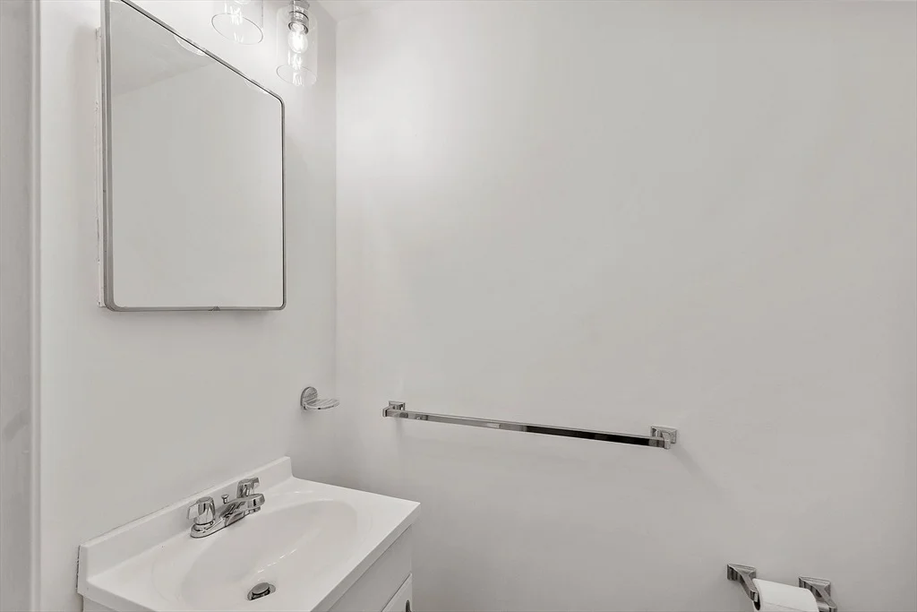 Photo of 18 Oakwood Road