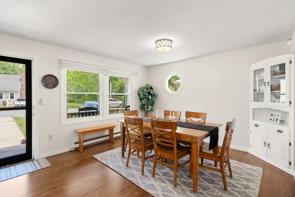 Photo of 9 Debbies Ln