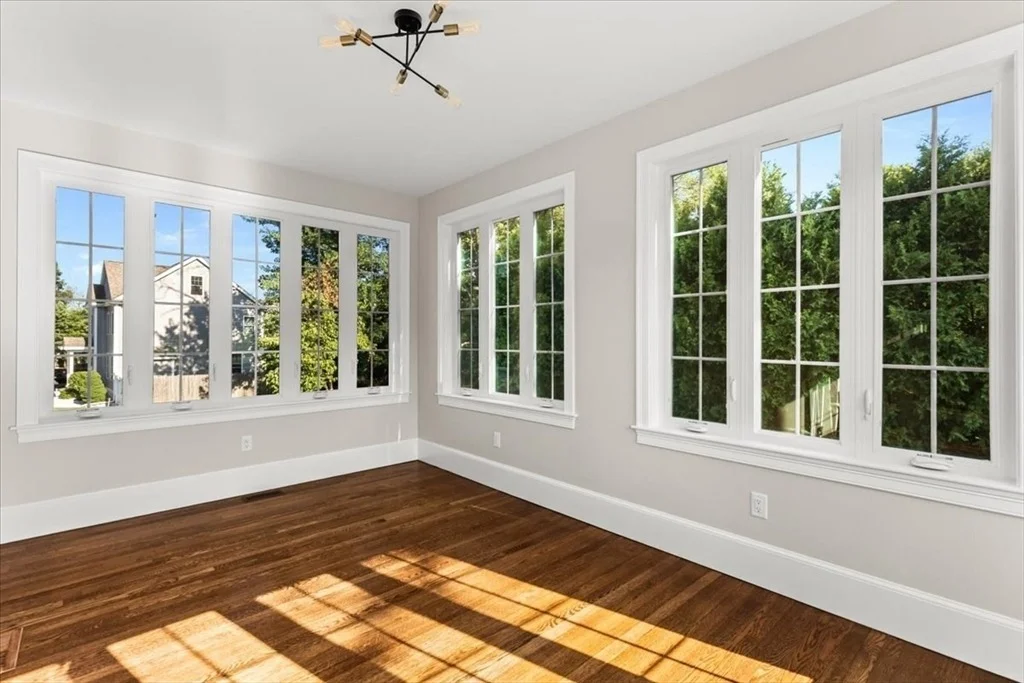 Photo of 8 Chilton Rd