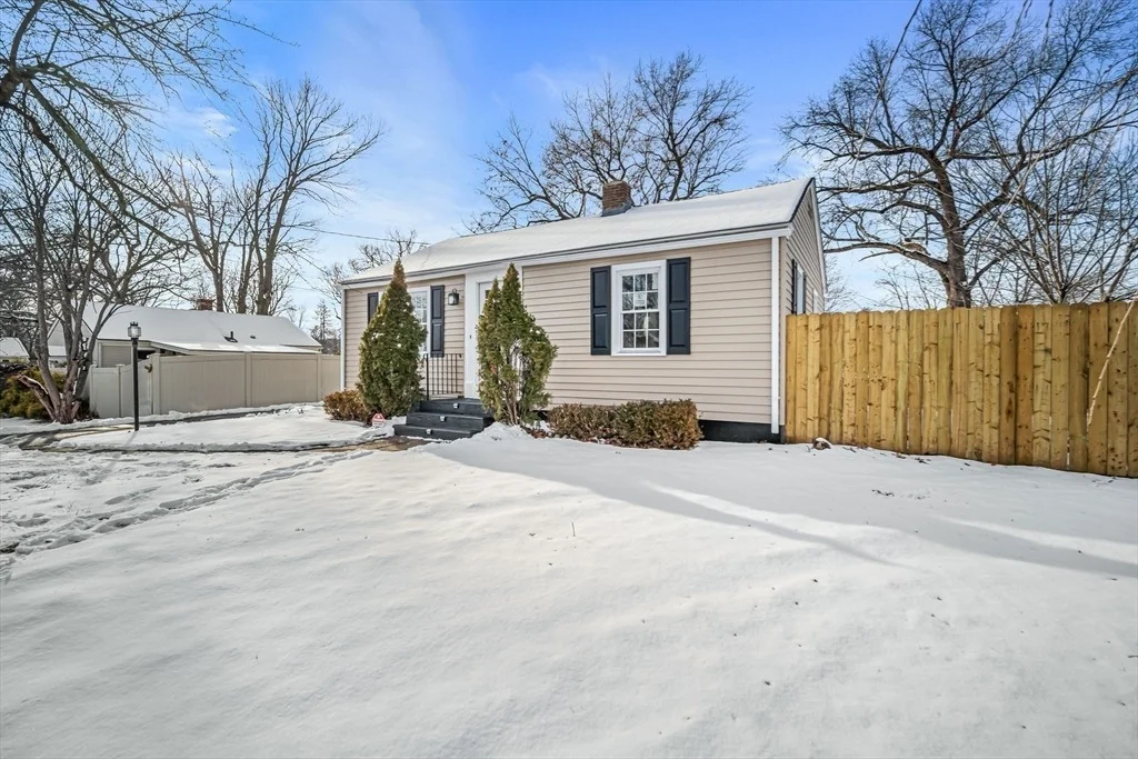 Photo of 131 Alfred Circle