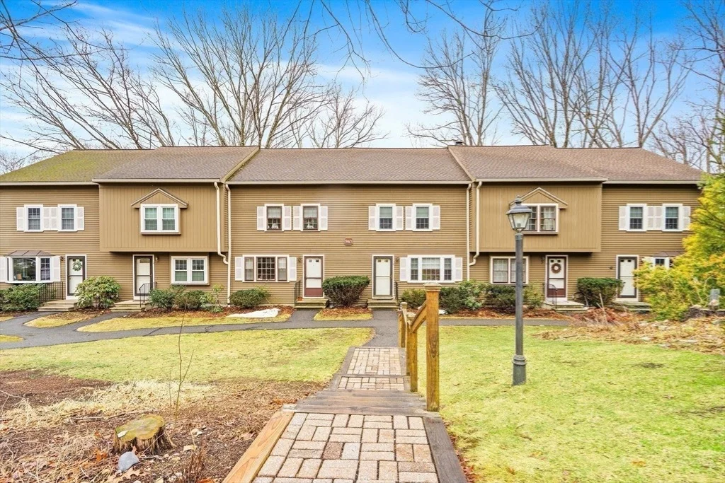 Photo of Unit 2 at 1 Apple Ridge