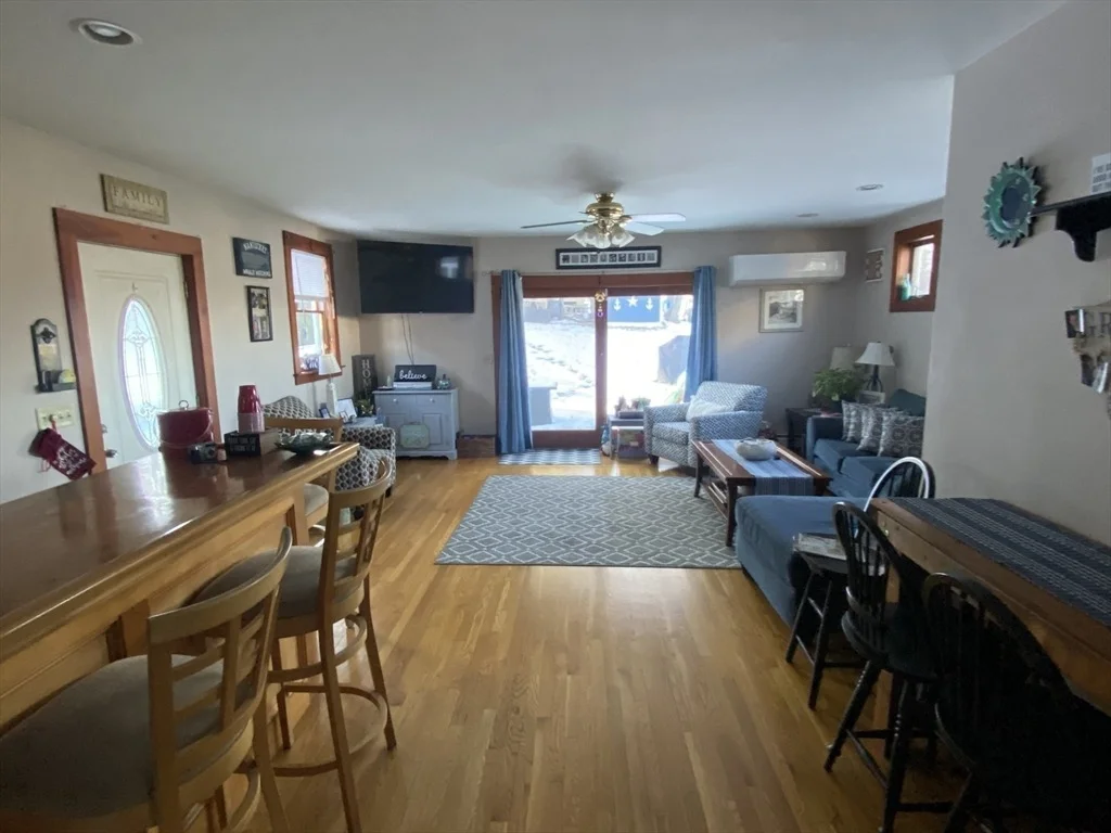 Photo of 84 Orange St