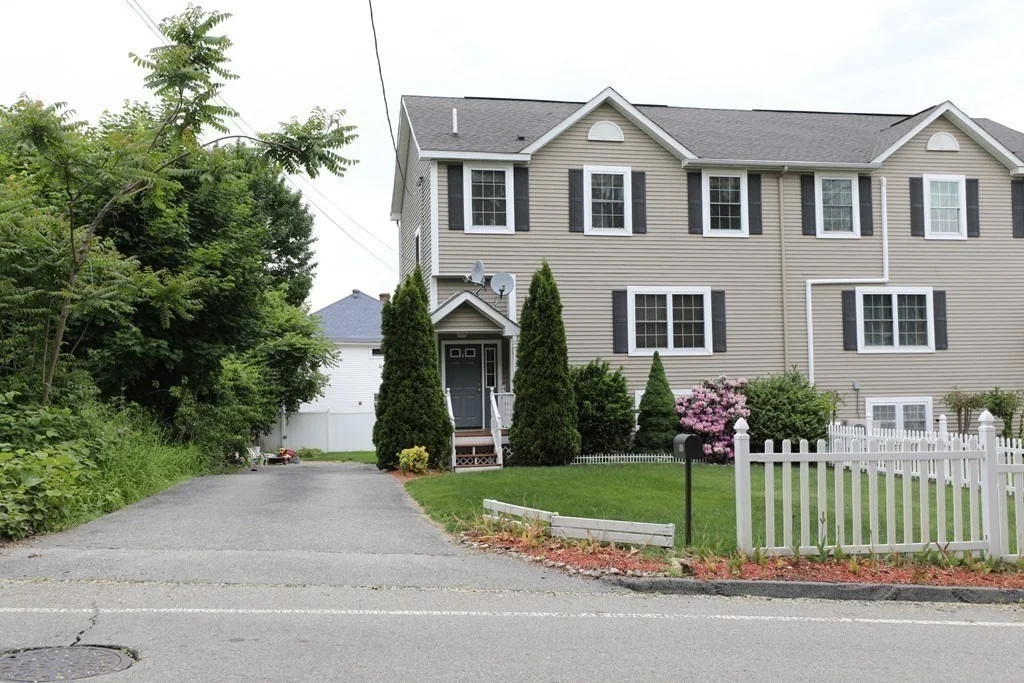 Photo of 167 Orient St