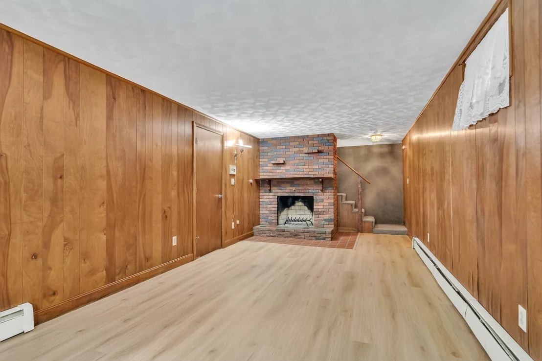 Photo of 6 Longhill Road
