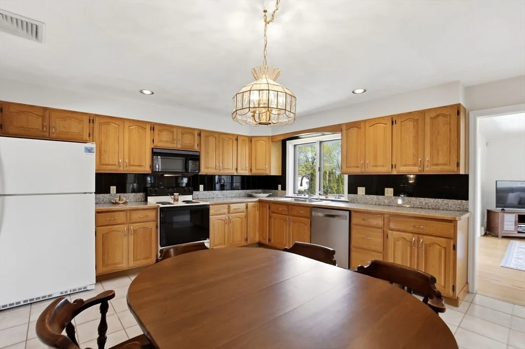 Photo of 6 Gavin Cir