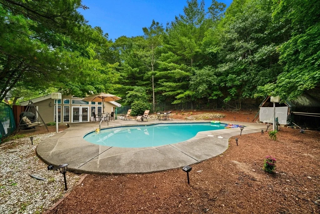 Photo of 10 Rafferty Rd