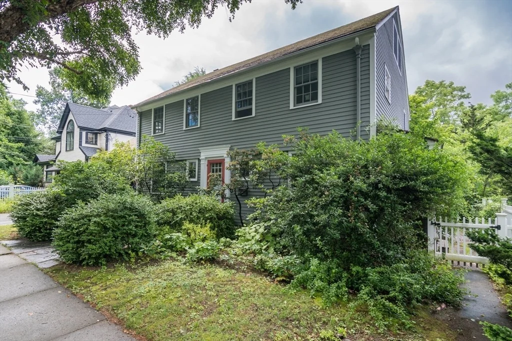 Photo of 52 Ward Ave