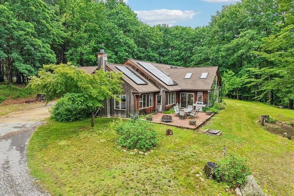 Photo of 76 Foster Rd