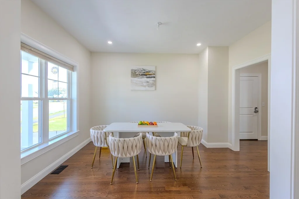 Photo of 26 Iris Ln