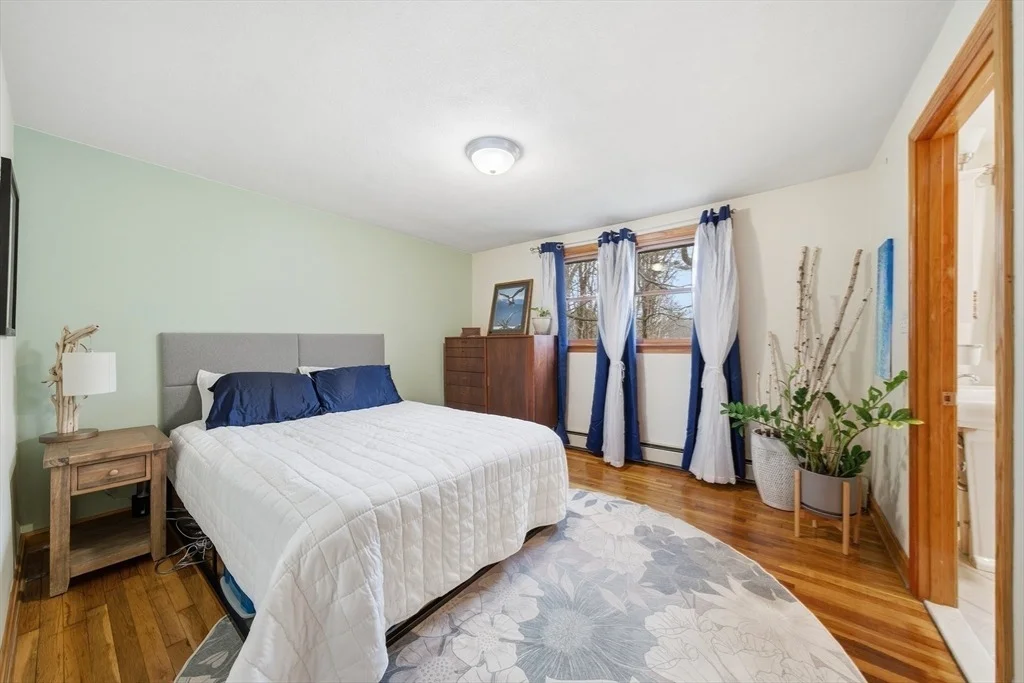 Photo of 23 John Swift Rd.