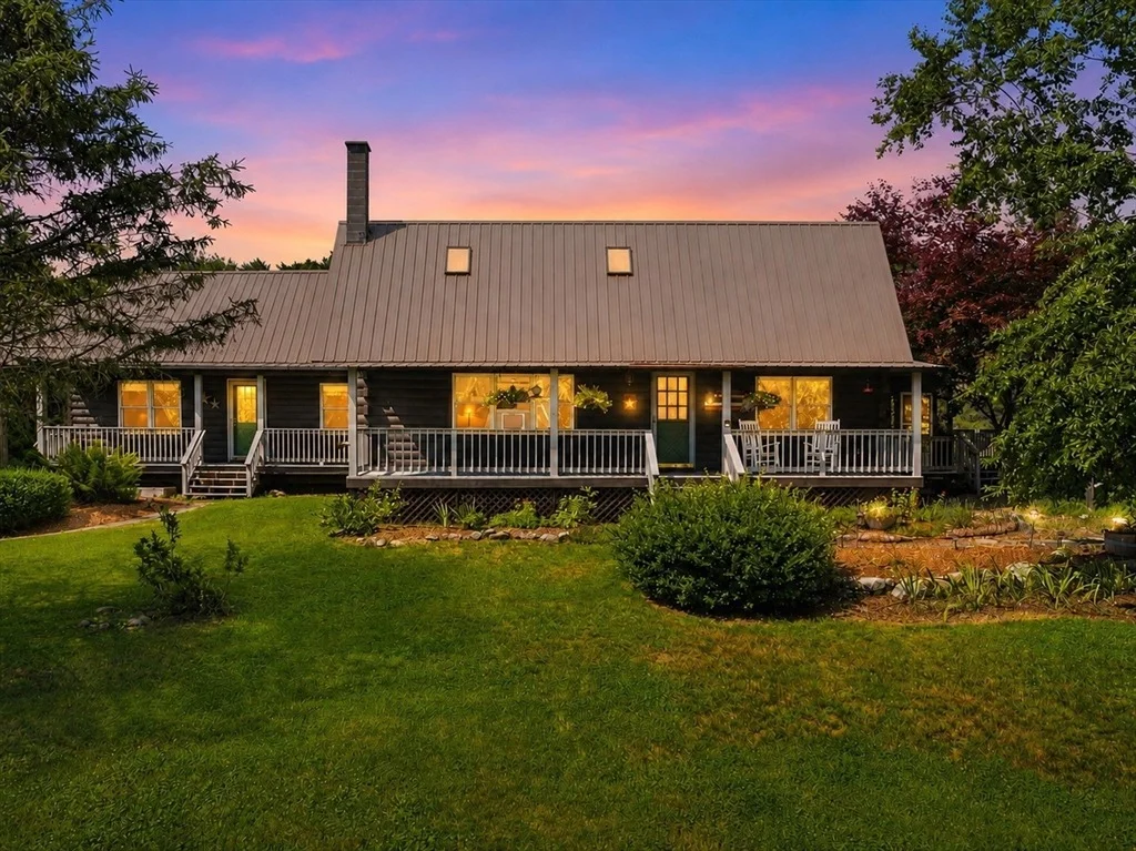 Photo of 15 Thompson Rd