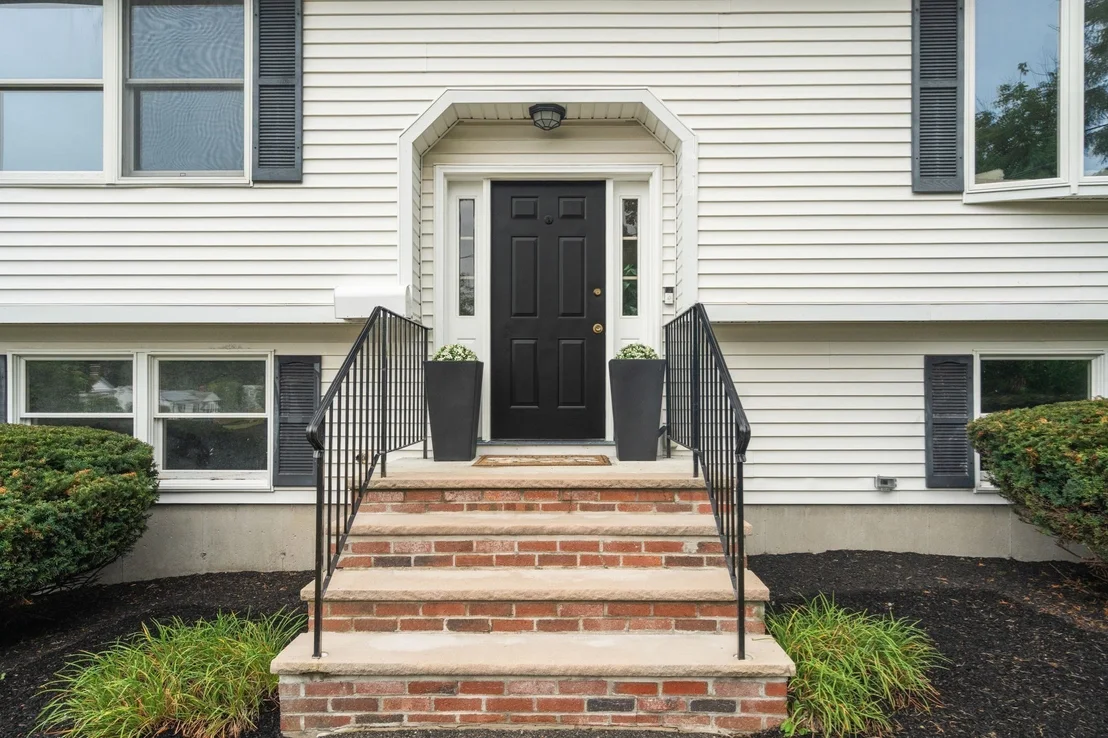Photo of 14 Glenn Ave