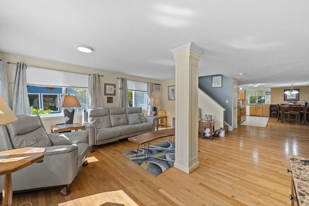 Photo of 49 Oak Lane